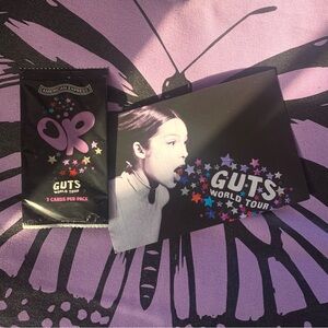 *new* olivia rodrigo guts world tour exclusive amex trading cards & postcard
